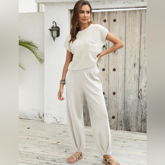 NWT Women'sSweater  Knit Pullover Tops Size Size XS - Picture 4 of 16